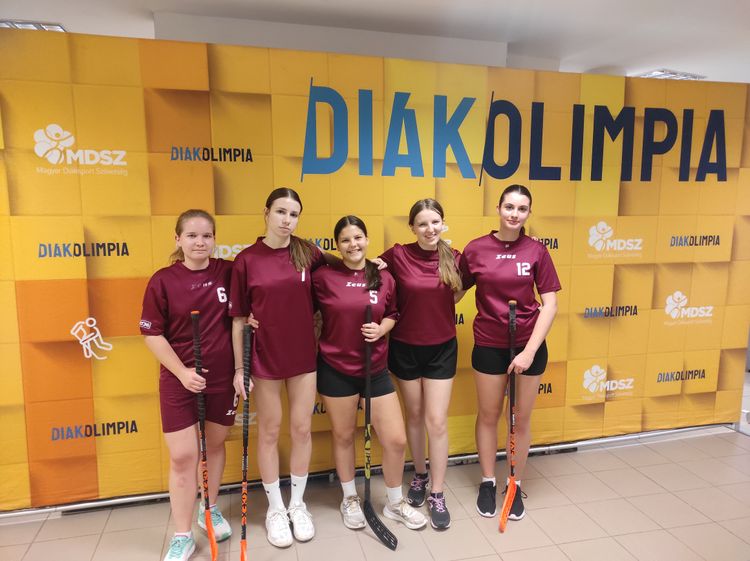Floorball Diákolimpia Országos Döntőben szerepeltek iskolánk tanulói